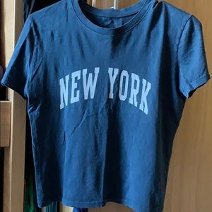 JOHN GALT/BRANDY MELVILLE NEW YORK T-SHIRT 💙🏙